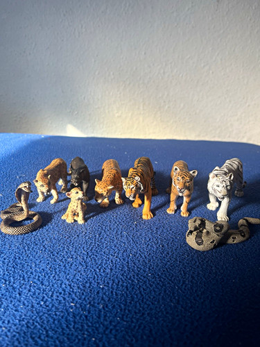 Tierfiguren set raubkatzen - tierfiguren-set,