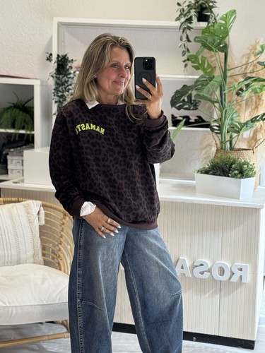 Oversized sweater - oversized,